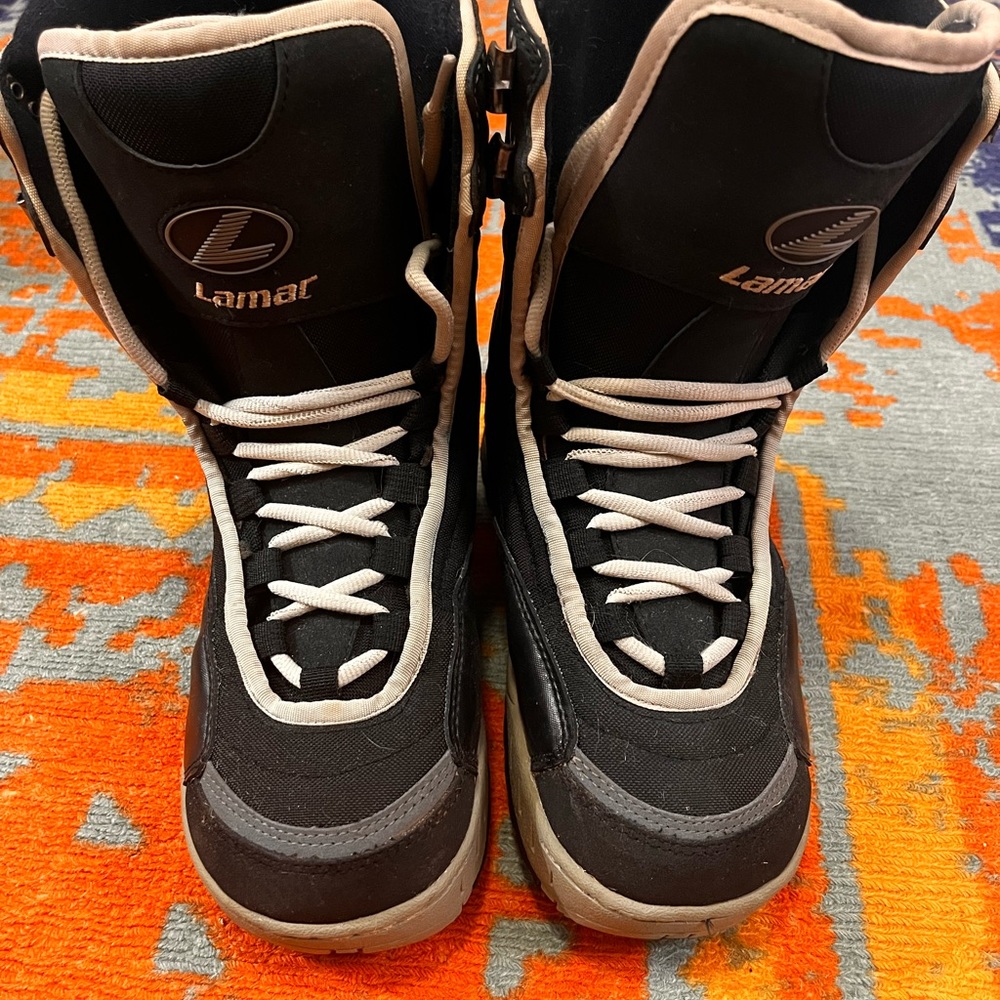 Lamar Snowboarding Boots Men’s Size 6 women’s size 7